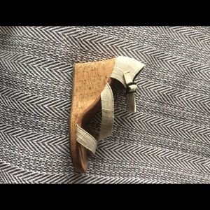 Toms Heeled Wedges